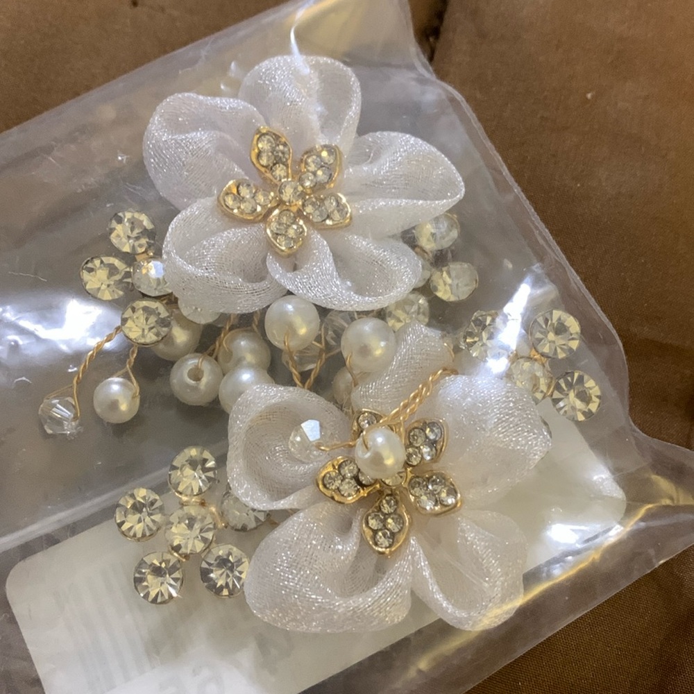 Floral shoes clips